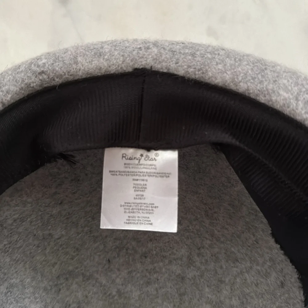 Rising Star wool bunny hat. Toddler size. So cute!